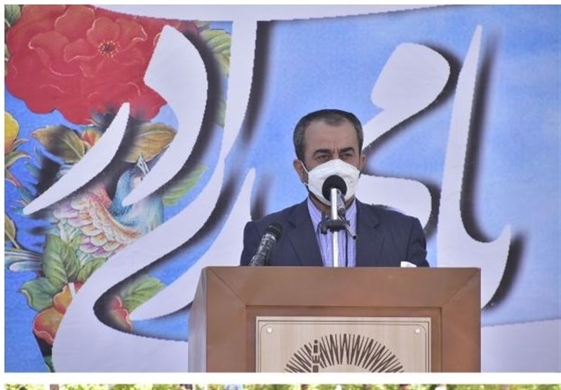 استاندار خراسان جنوبی: تکمیل ۵۳ پروژه نیمه کاره شهرستان طبس در دستور کار است