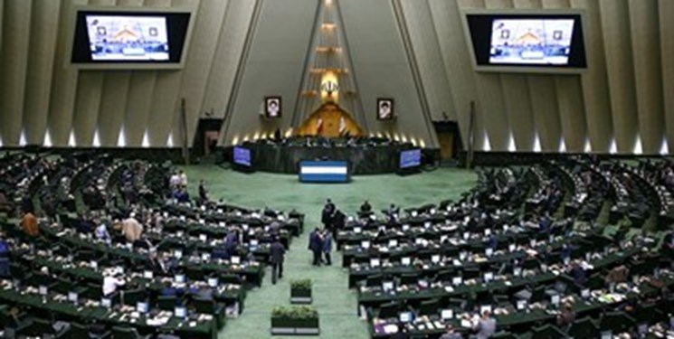واکنش مجلس به مصوبه شورای عالی انقلاب فرهنگی/ قانون سنجش و پذیرش فصل الخطاب است