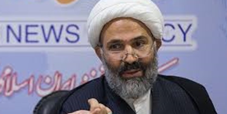 آیت الله رئیسی در مناظرات به موضوعات اصلی پرداخت و از حاشیه&zwnj; دوری کرد