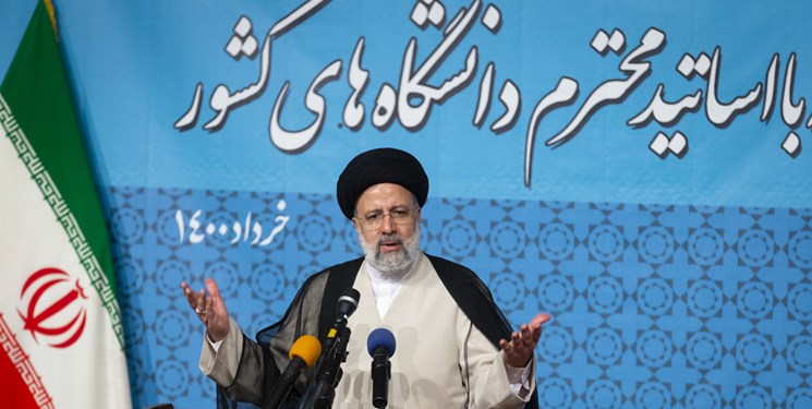 آیت&zwnj;الله رئیسی: به طرح افزایش قیمت بنزین معترض بودم/ رقیبم از ۱۹۸ نفر به دادگستری شکایت کرد