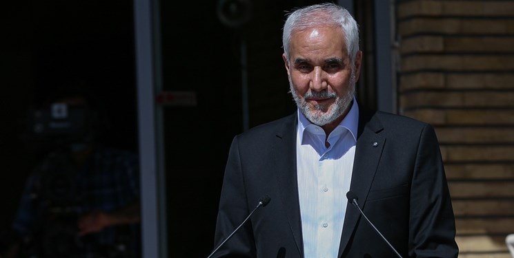 مهرعلیزاده:دولت باید از متخصصین بدون در نظر داشتن خودی یا ناخودی استفاده کند