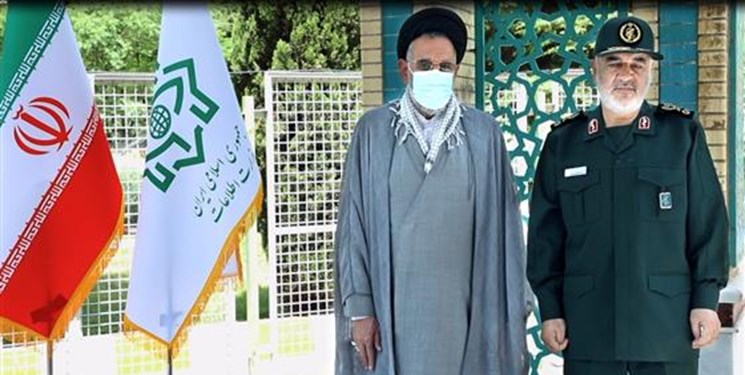 حضور فرمانده کل سپاه در وزارت اطلاعات/ سرلشکر سلامی: موفقیتهای وزارت اطلاعات موجب خوشحالی همه پاسداران است حضور فرمانده کل سپاه در وزارت اطلاعات/ سرلشکر سلامی: موفقیتهای وزارت اطلاعات موجب خوشحالی همه پاسداران است