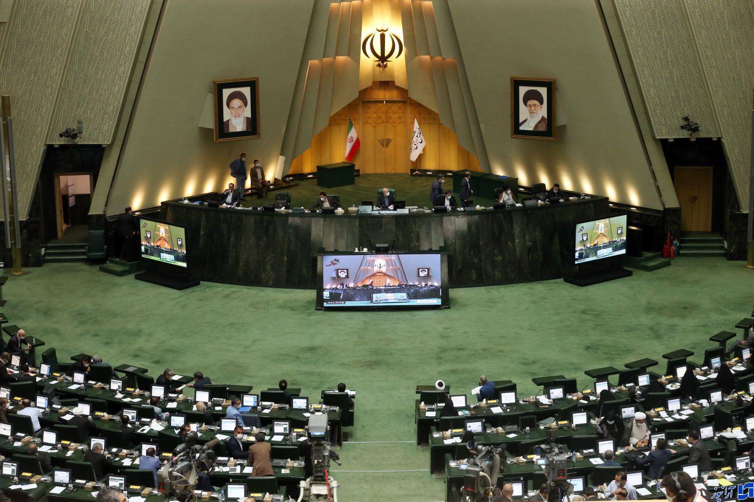بررسی عملکرد یکساله مجلس در نشست غیرعلنی/ اعلام وصول 711 طرح و لایحه در یکسال گذشته