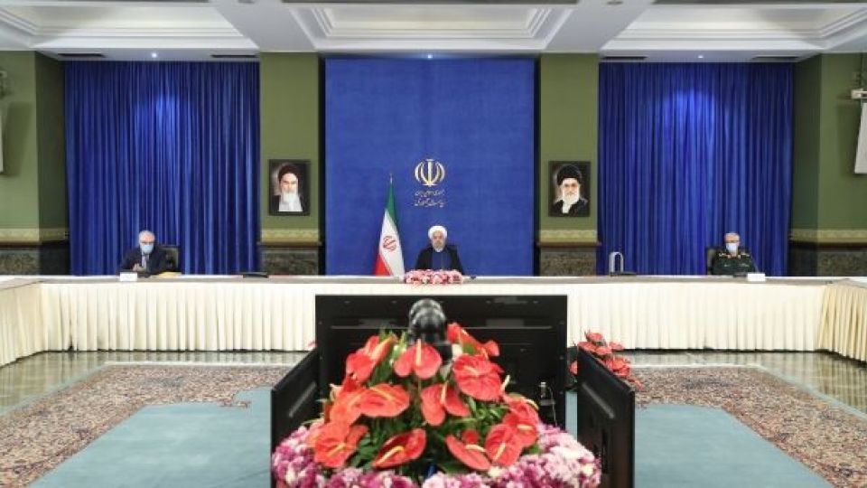 در جلسه ستاد ملی مقابله با کرونا:			روحانی :مقام معظم رهبری همواره مشوق علم و دانش و فناوری بوده اند/ آثار و تبعات بهداشتی، اجتماعی، اقتصادی و فرهنگی کرونا را به حداقل رساندیم