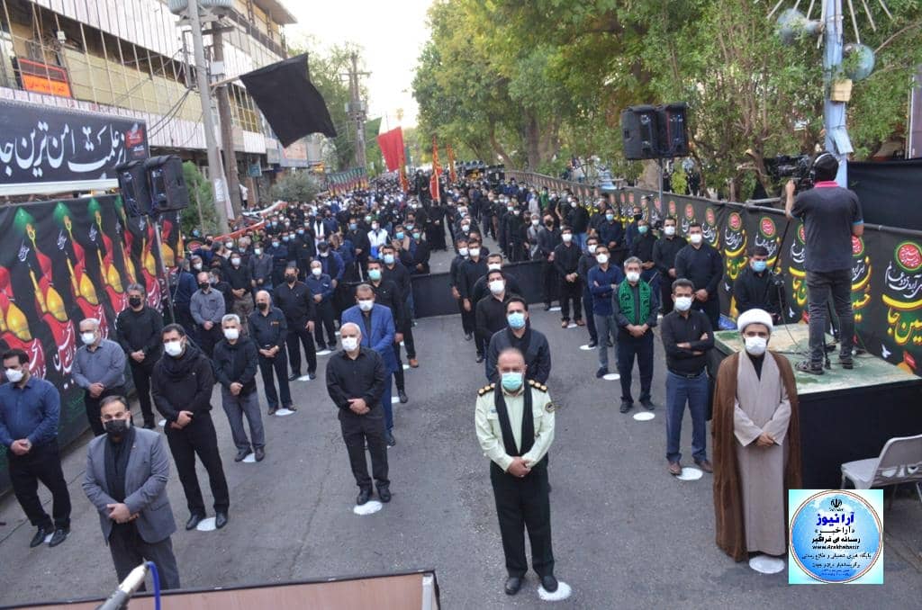 خوزستان شهرستان&zwnj; اندیمشک درتسخیر بزرگترین مراسم عزاداری یوم&zwnj; العباس علیه السلام / اجتماع عاشوراییان و پرشور مردم ولایت مدار  شهرستان اندیمشک با حضور حسنوند نماینده اندیمشک و رئیس کمیسیون انرژی و امام جمعه و مسئولین استانی و شهرستانی&zwnj;، عزاداری در اندیمشک در فضای  باز در حال برگزاری است/امشب هم  مراسم  تاسوعای حسینی در اندیمشک بنام علمدار نیامده برگزار شد