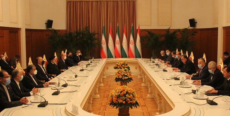تهران و دوشنبه چه اسنادی امضا کردند؛ برنامه همکاری درازمدت تا سال 2030