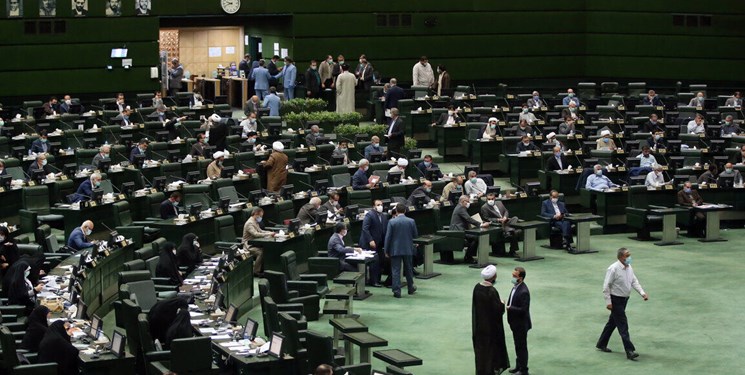 دستور کار هفته جاری صحن مجلس/ بررسی طرح شفافیت آرای نمایندگان و وضعیت بورس