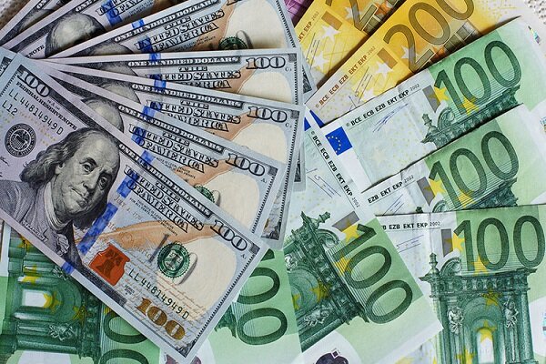 قیمت دلار ٢٢ آبان ١۴٠٠ از ٢٨ هزار تومان گذشت
