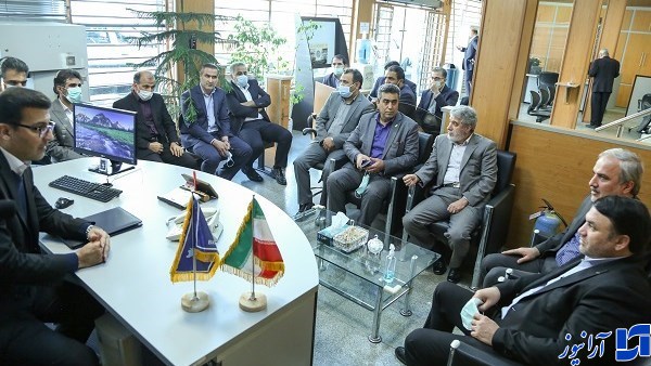 در طی بازدید مدیرعامل بانک سپه از شعب شرق تهران:مشتریان قدیمی سرمایه ارزشمند بانک سپه هستند در طی بازدید مدیرعامل بانک سپه از شعب شرق تهران:مشتریان قدیمی سرمایه ارزشمند بانک سپه هستند