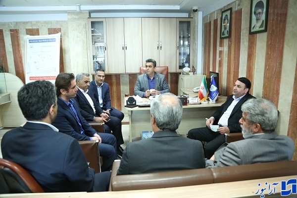 در طی بازدید مدیرعامل بانک سپه از شعب شرق تهران:مشتریان قدیمی سرمایه ارزشمند بانک سپه هستند در طی بازدید مدیرعامل بانک سپه از شعب شرق تهران:مشتریان قدیمی سرمایه ارزشمند بانک سپه هستند