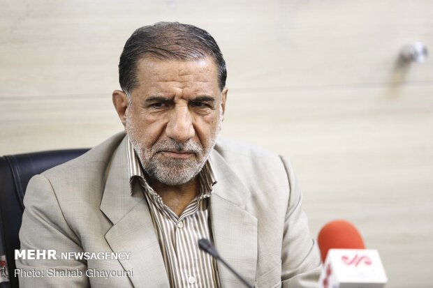 خوش‌رقصی ضد انقلاب برای بیگانگان/ نمی‌خواهند مذاکره انجام شود
