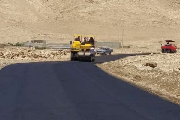اجرای عملیات بهسازی و ساخت در ۲۰ محور روستایی دلفان