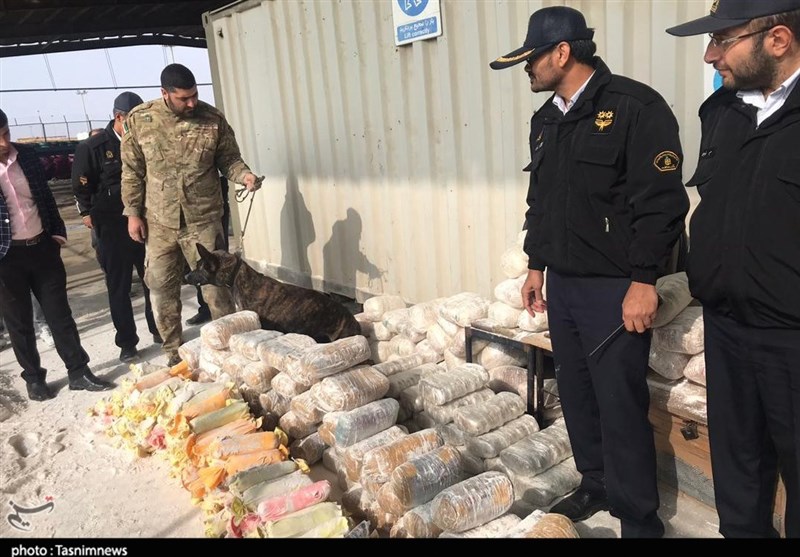 ۲۰۰کیلو حشیش در کرج کشف شد ۲۰۰کیلو حشیش در کرج کشف شد