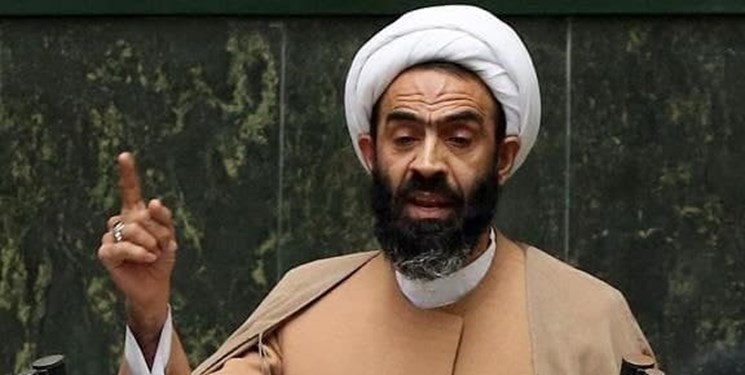 استکبار جهانی کور خوانده که با سگان ولگرد خود، عزیزان ما را به شهادت می&zwnj;رساند