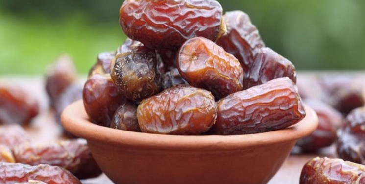 عرضه خرما با قیمت مصوب در میادین میوه و تره&zwnj;بار
