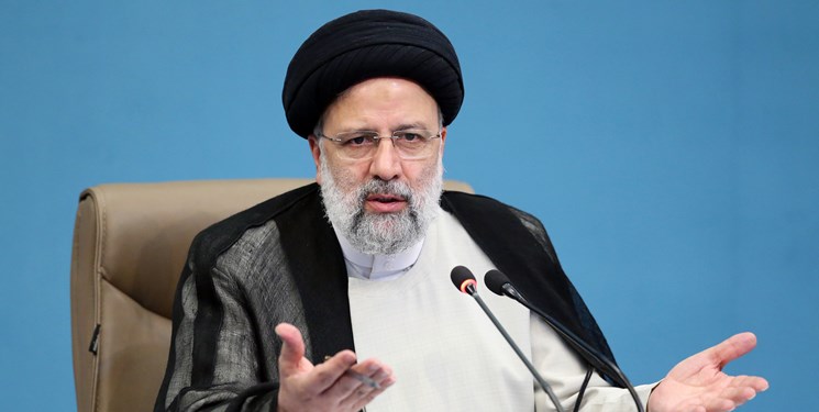 رئیسی: هیچ دستگاهی نباید خارج از چارچوب درگاه ملی صدور مجوزها اقدام کند