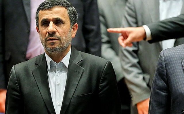محمود احمدی نژاد از مجمع تشخیص اخراج می شود؟