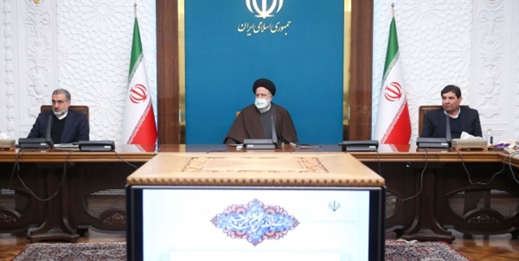 رئیسی: مابه‌التفاوت افزایش قیمت دارو از طریق بیمه ها پرداخت شود
