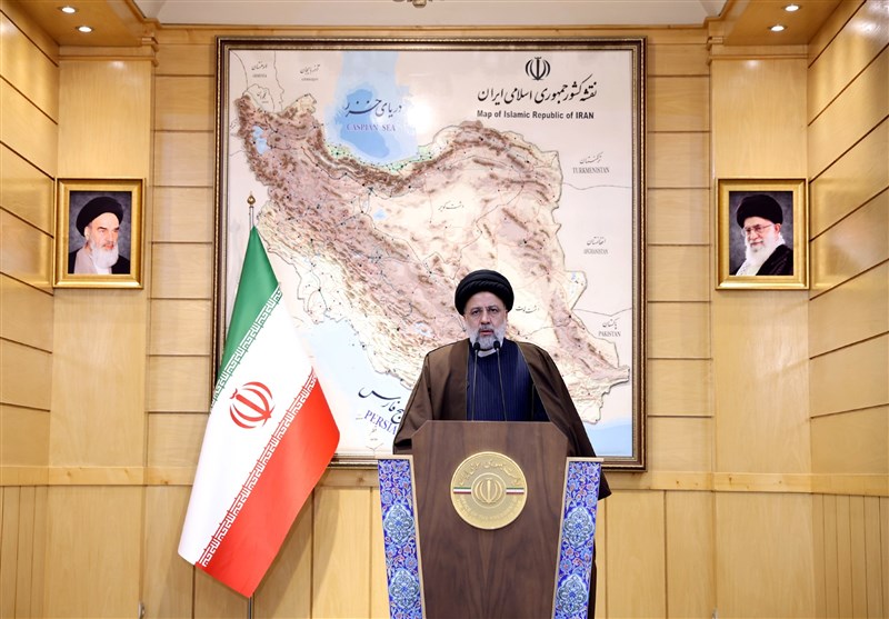 دولت به دنبال ایجاد توازن در سیاست خارجی/ نگاهی به ۱۰ سفر خارجی رئیسی در ۱۸ ماه