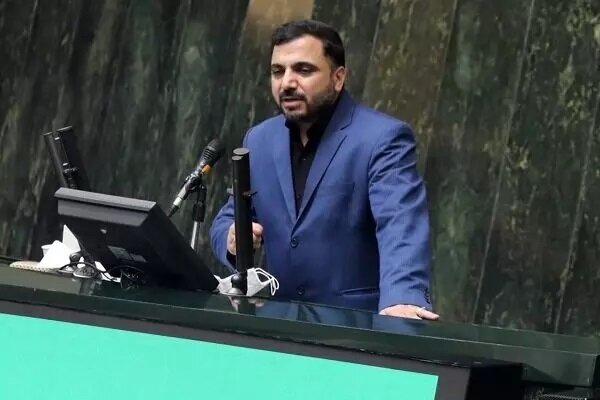 دولت نقشی در عزل و نصب شرکت مخابرات ندارد
