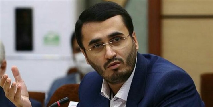 متفکر آزاد: رئیس‌جمهور با عواملی که در پرداخت حقوق معلمان سوءتدبیر داشتند برخورد کند