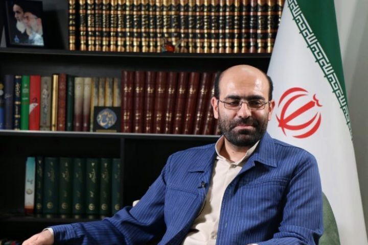 آقایان اقتصادی دولت! ‌مردم منتظرند، به موضوع نرخ ارز جدی‌تر ورود کنید