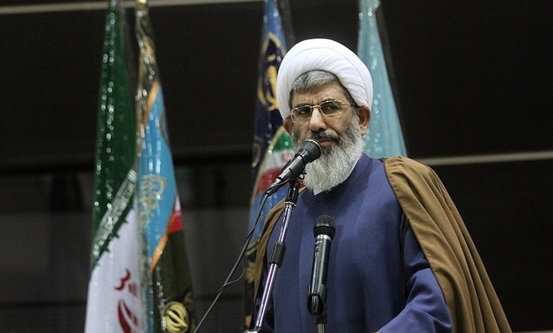 فرماندهان ارتش آموزه‌های قرآنی را سرلوحه اقدامات خود قرار داده‌اند