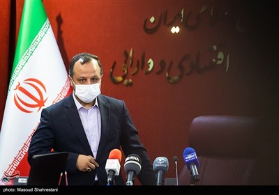 سید احسان خاندوزی وزیر اقتصاد در مراسم رونمایی از سند راهبردی بخش بانکی وزارت اقتصاد