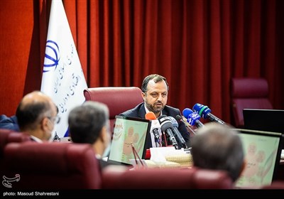 سید احسان خاندوزی وزیر اقتصاد در مراسم رونمایی از سند راهبردی بخش بانکی وزارت اقتصاد