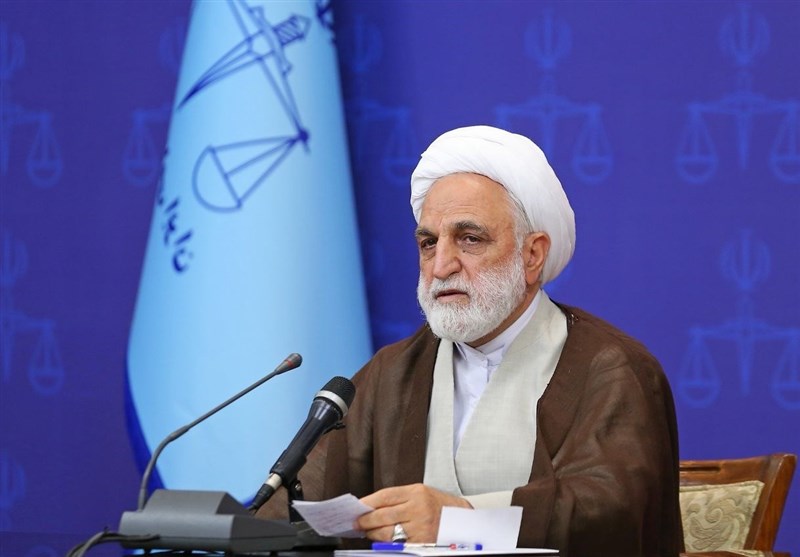 تاکید رئیس قوه قضاییه بر اجرای قانون «حمایت از خانواده و جوانی جمعیت»