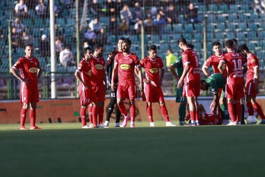 ذوب آهن ۱-۱ پرسپولیس؛ همه چیز به نفع استقلال