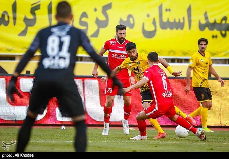 پرسپولیس در سیرجان از سپاهان میزبانی می‌کند