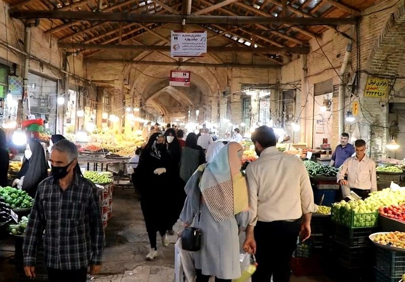 استان زنجان فردای اصلاح ارز ترجیحی| فروشگاه‌ها اجناس قدیمی خود را فروختند/ قیمت‌های قبلی عامل تشکیل صفوف