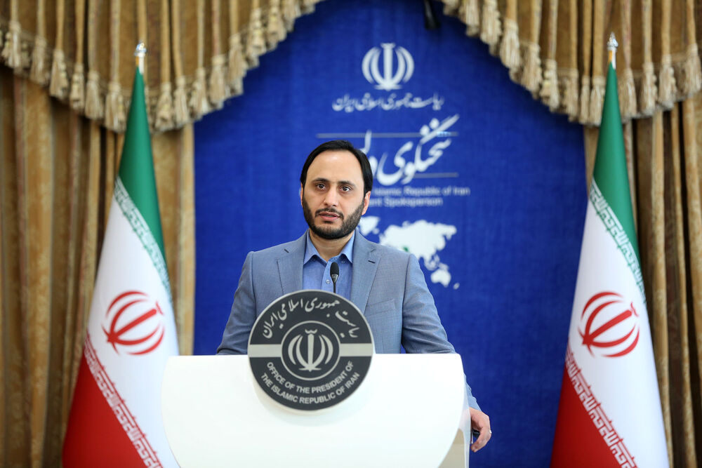 سخنگوی دولت : مرحله دوم اصلاح اقتصادی، افزایش نظارت&zwnj;هاست / باید خدا را بخاطر داشتن چنین ملتی شکر کرد