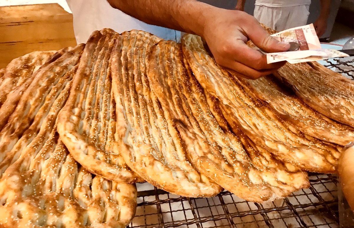 نان گران نمیشود نان گران نمیشود