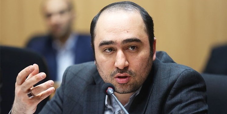 جولان پوشاک قاچاق در بازار داخل با وجود ممنوعیت واردات
