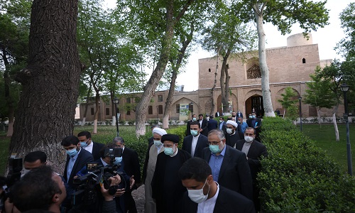 دستور رئیس جمهور برای آزادسازی مجموعه تاریخی دولتخانه صفوی دستور رئیس جمهور برای آزادسازی مجموعه تاریخی دولتخانه صفوی