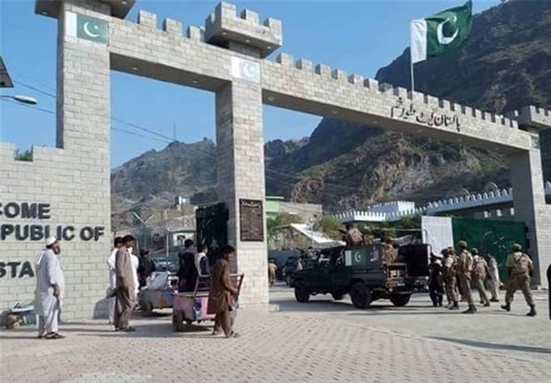 توقیف ۵۰ کامیون حامل گندم قاچاق از افغانستان به پاکستان