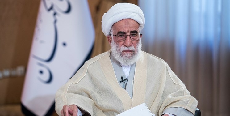 ما در انتقال راه و روش امام خمینی(ره) به نسل جوان مسئولیم ما در انتقال راه و روش امام خمینی(ره) به نسل جوان مسئولیم