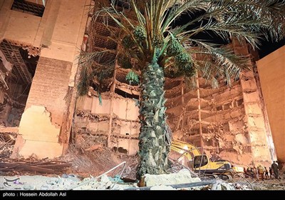 آوار برداری از ساختمان مترو پل در روز دوازدهم