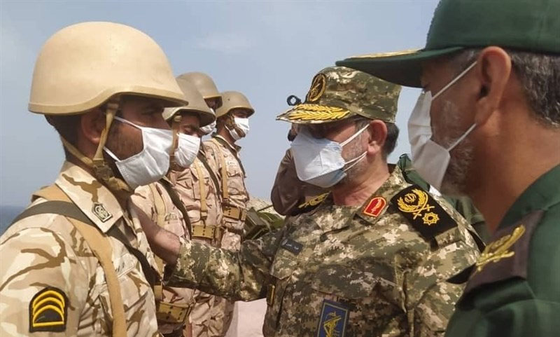 توان رزم و روحیه سلحشوری رزمندگان در جزایر جنوبی کشور مطلوب است