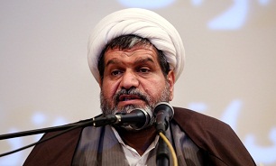 جلوگیری از تاثیر شایعات در ادارات توسط بسیجیان/ تامین ۲۳ قلم کالای صنعتی وارداتی از طریق شرکت‌های دانش بنیان