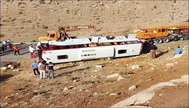 مصدومیت و فوت ۲۸ نفر در واژگونی اتوبوس در خراسان رضوی