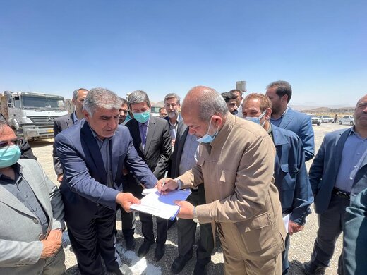دستاوردهای پُر بار سفر رئیس جمهور برای مرکز استان چهارمحال وبختیاری دستاوردهای پُر بار سفر رئیس جمهور برای مرکز استان چهارمحال وبختیاری