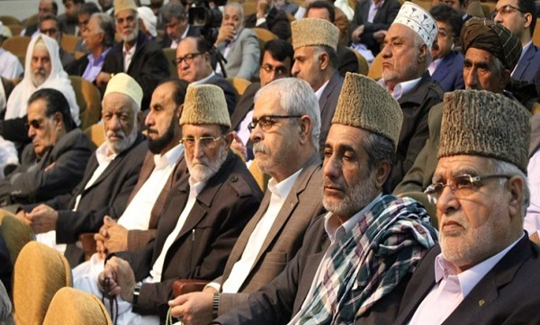هوشیاری اقوام و سران طوایف سیستان و بلوچستان اجازه توطئه به دشمنان نمی‌دهد