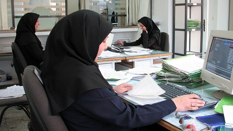 ساعت کار کارکنان دولت کم می‌شود؟