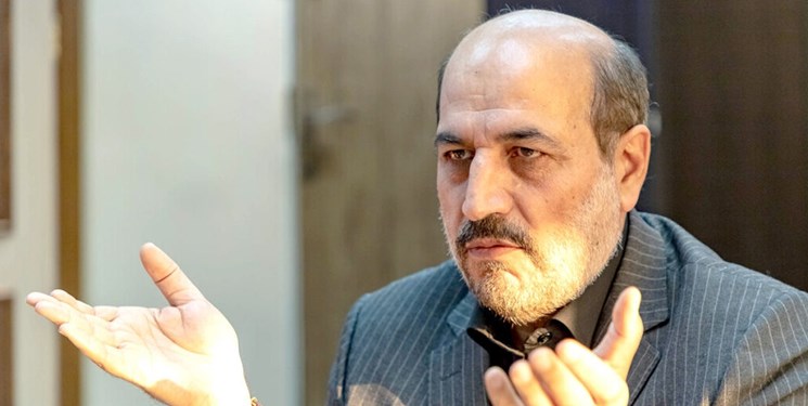 دولت&zwnj; سابق نتوانست جلوی قاچاق، فساد و اثرات منفی ارز 4200 تومانی را بگیرد