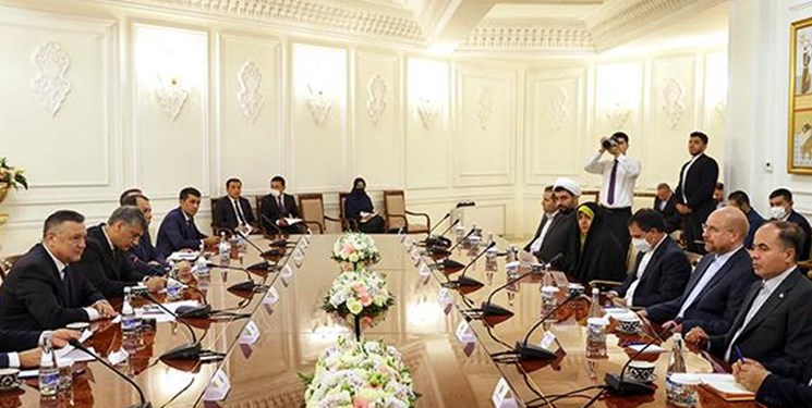 رییس مرکز پژوهش&zwnj;های مجلس: بازار پرجمعیت ازبکستان ظرفیت قابل&zwnj;توجهی برای بازرگانان ایرانی است