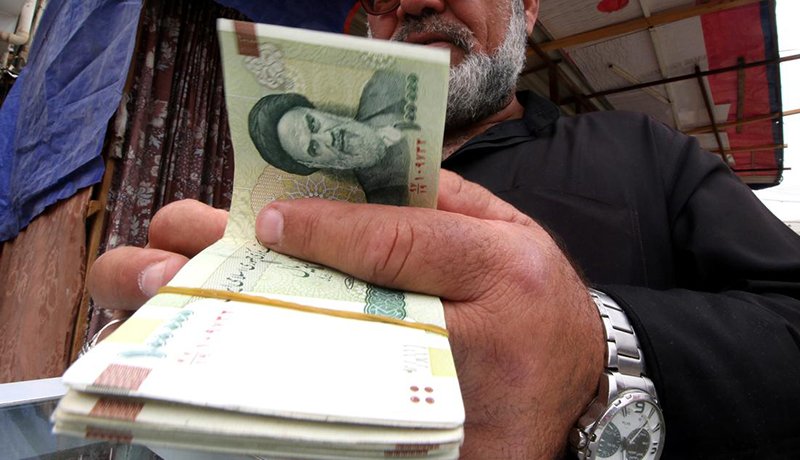 اولتیماتوم مجلس برای تعیین افزایش حقوق بازنشستگان