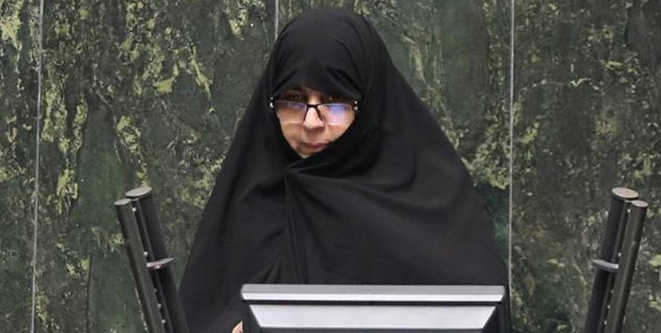 اعتراض به  وزیر آموزش و پرورش درباره قانون جوانی جمعیت